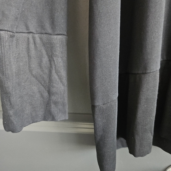 Garnet Hill Cowl-Neck Knit Black Tunic Size XL Closet Staple Minimalist - Picture 4 of 8